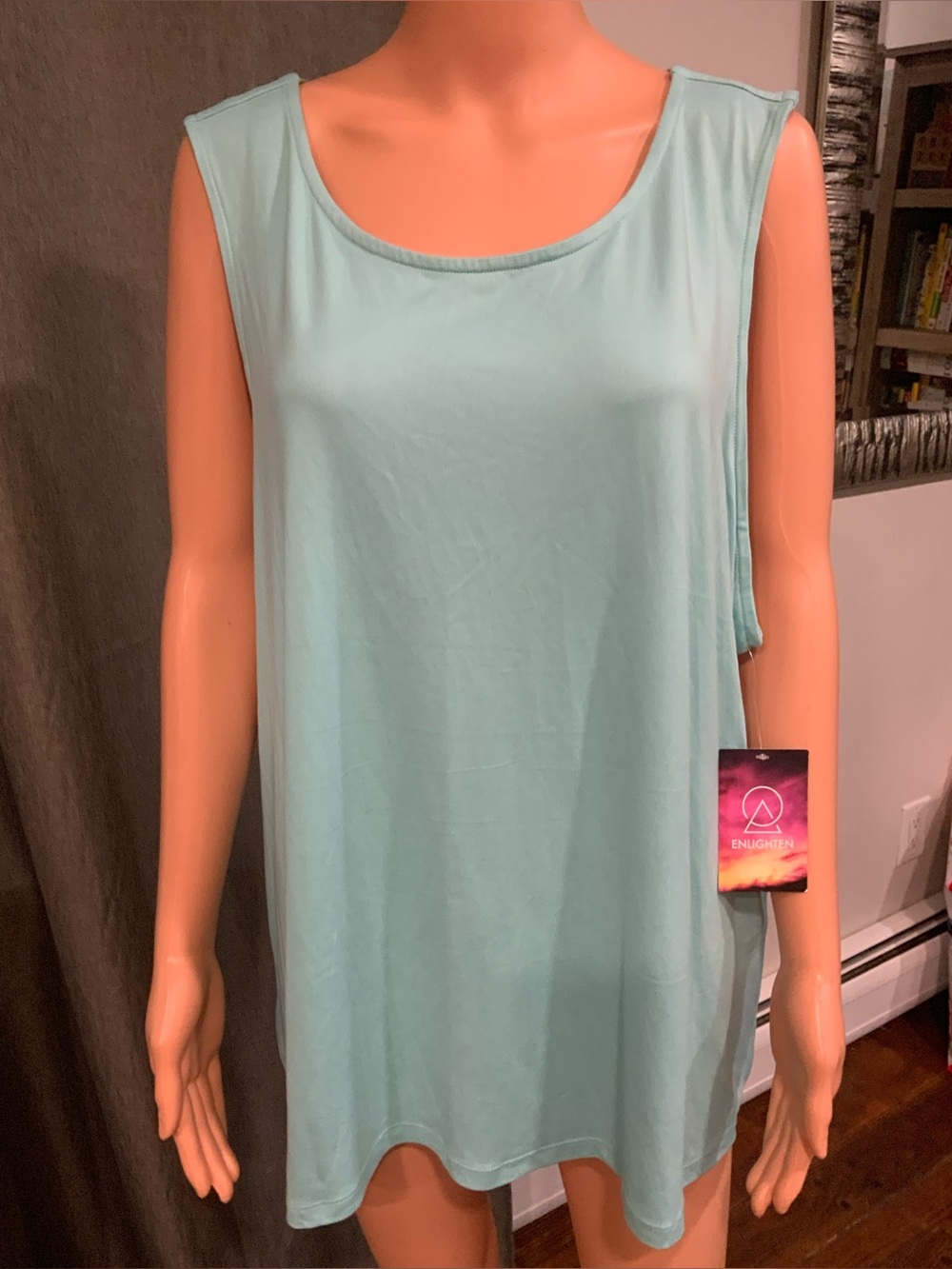 Sleeveless Scoop Tank in Mint